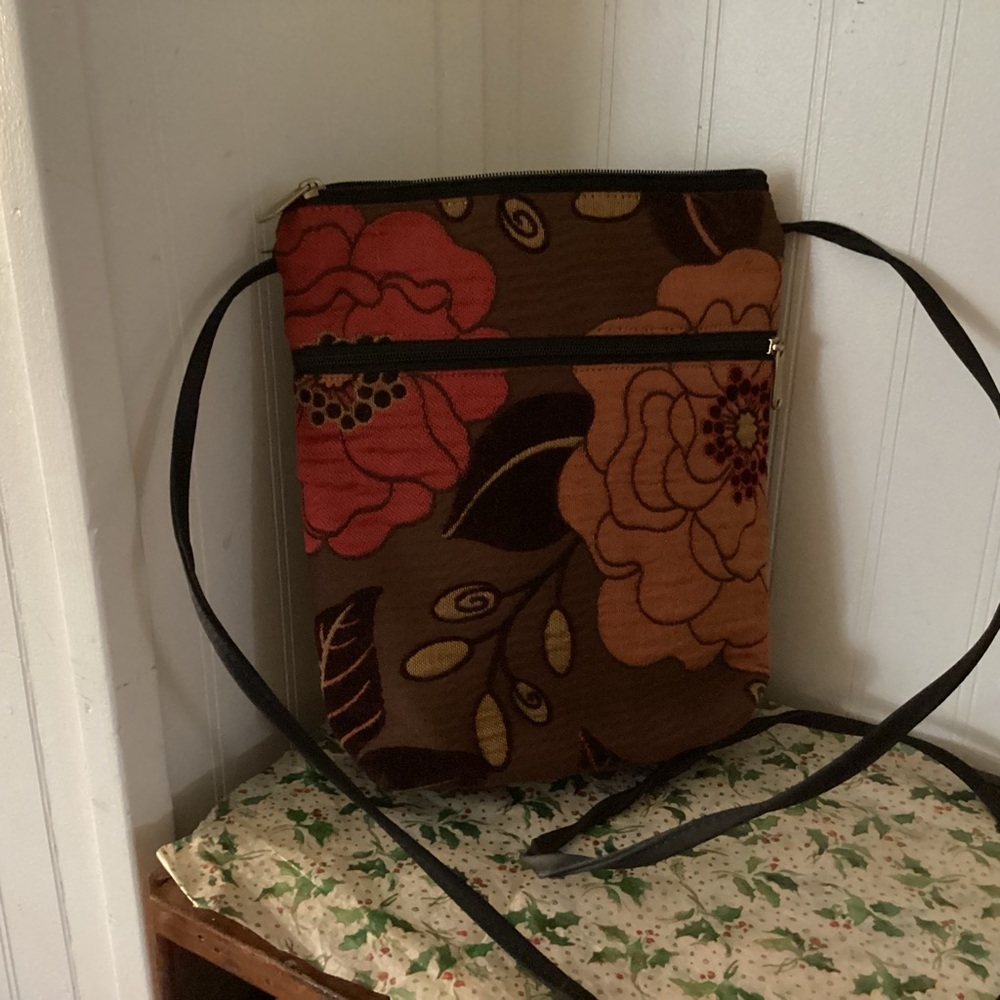 Danny K - Beverly Hills Crossbody